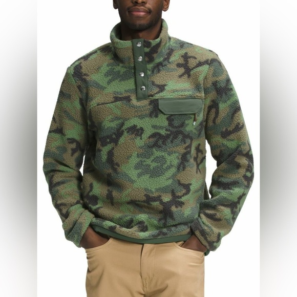 The North Face Other - The North Face Men’s Fleece Pullover Camouflage Sweater Size XXL